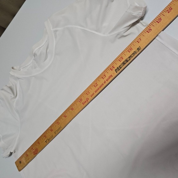 Lululemon Shirt Womens Medium White Short Sleeve‎ Pullover Active Gym Yoga READ - Picture 7 of 9